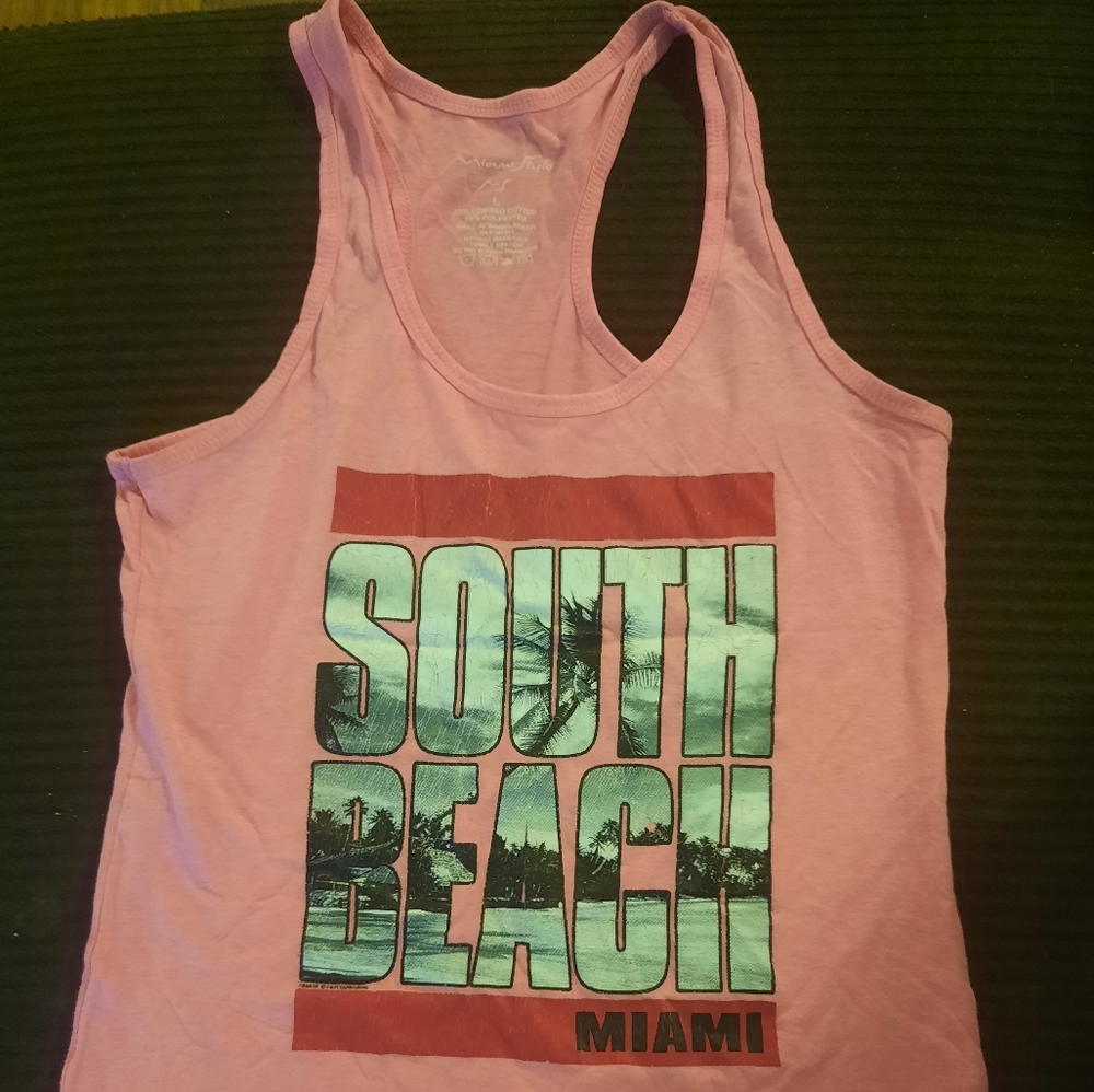 Women's sz large Miami style tank